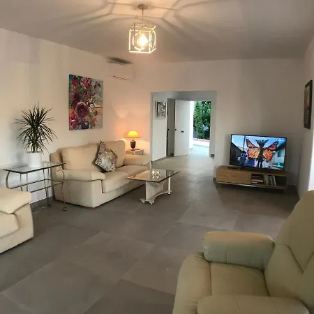 Villa Rafaela *